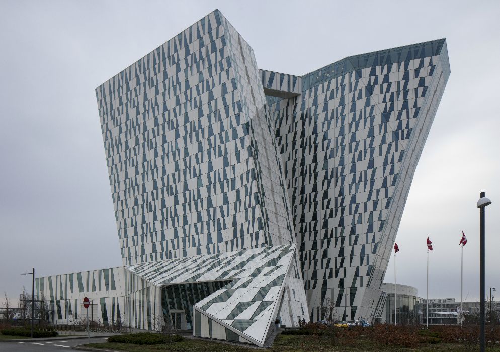 Bella Sky Hotel in Oerestad (3XN Architekten, 2012)